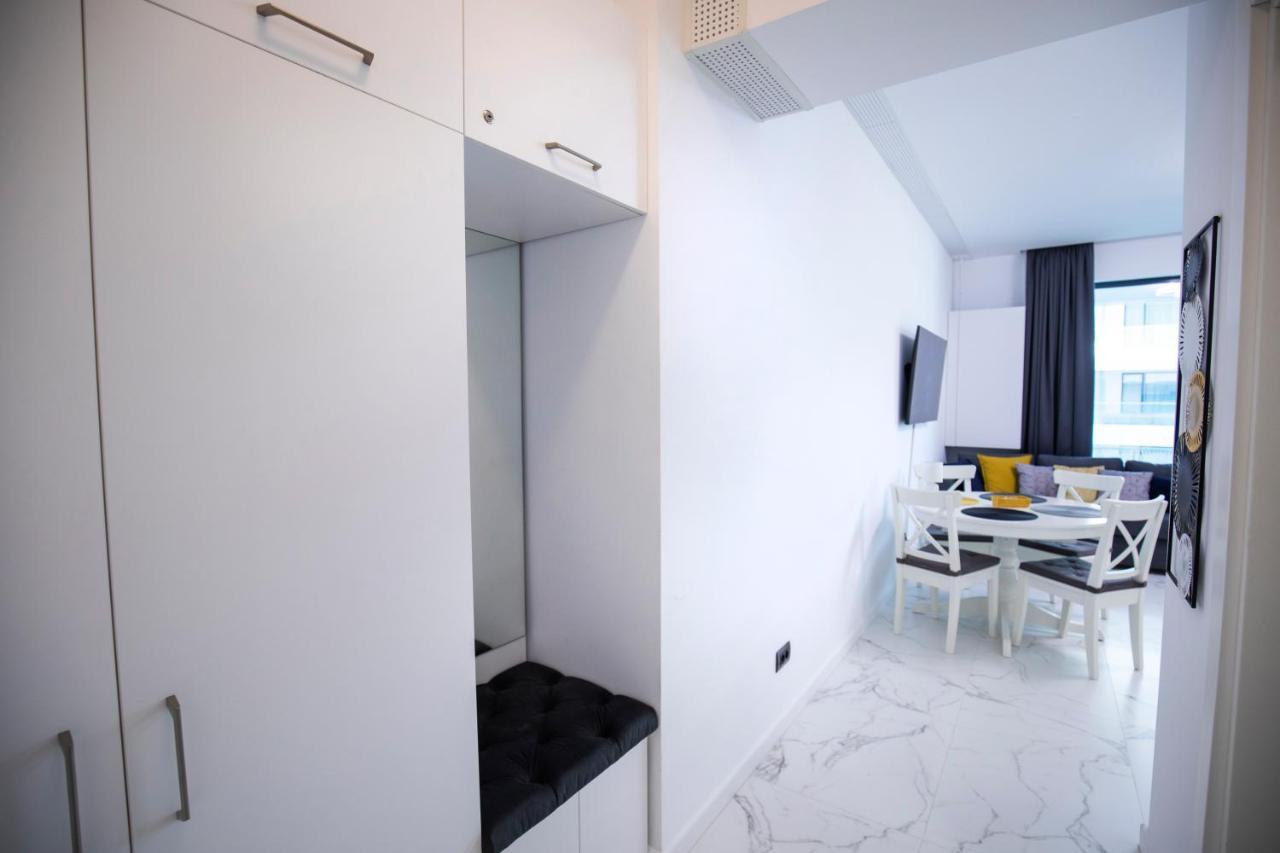 Infinite Sea View Studio Mamaia Exterior foto